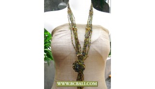 Layered Fashion Necklace Beaded with Rose Pendant